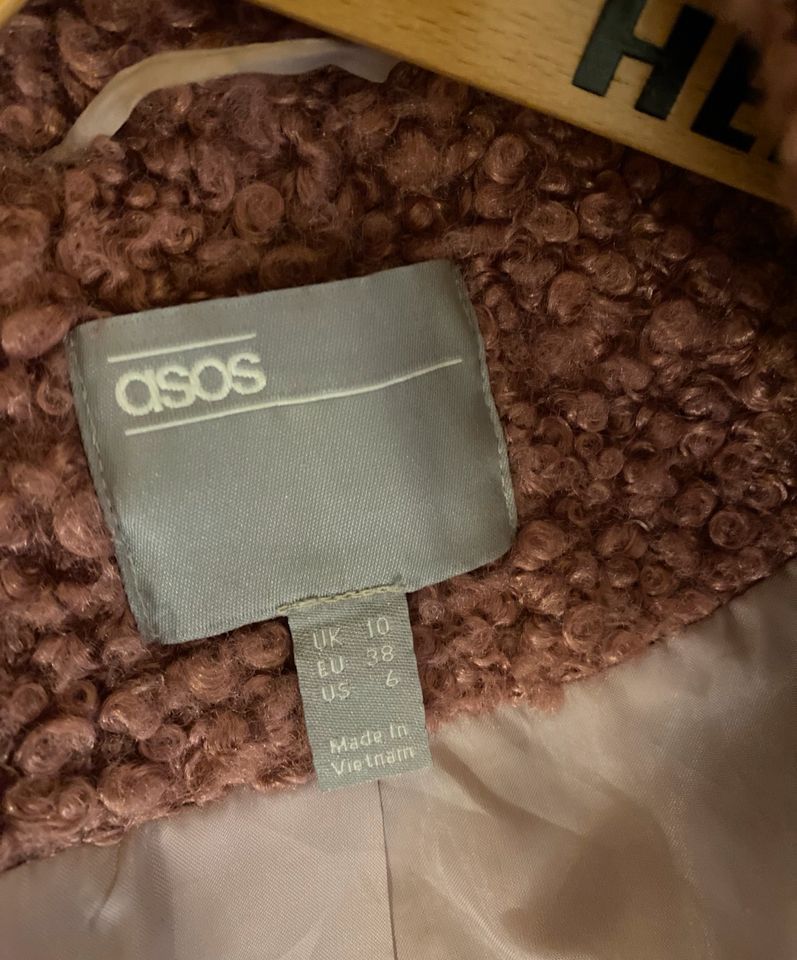 Teddy Mantel Winterjacke ASOS altrosa in Kiel