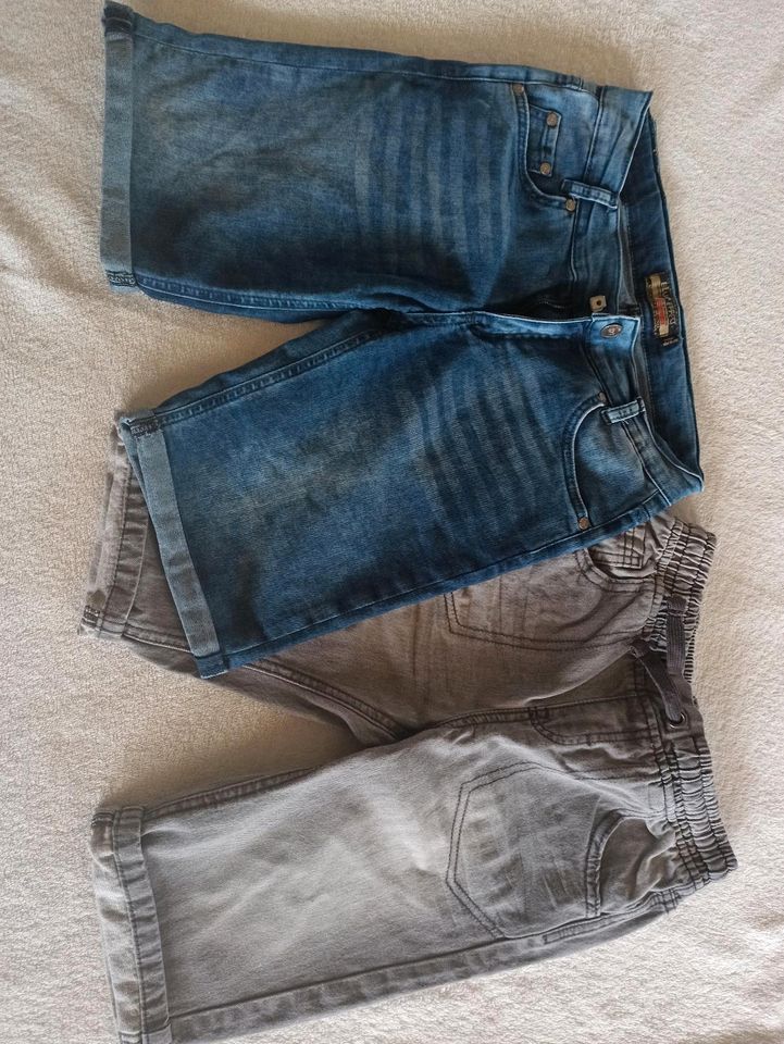 2 Kurze Hosen Jeans in Bad Saulgau