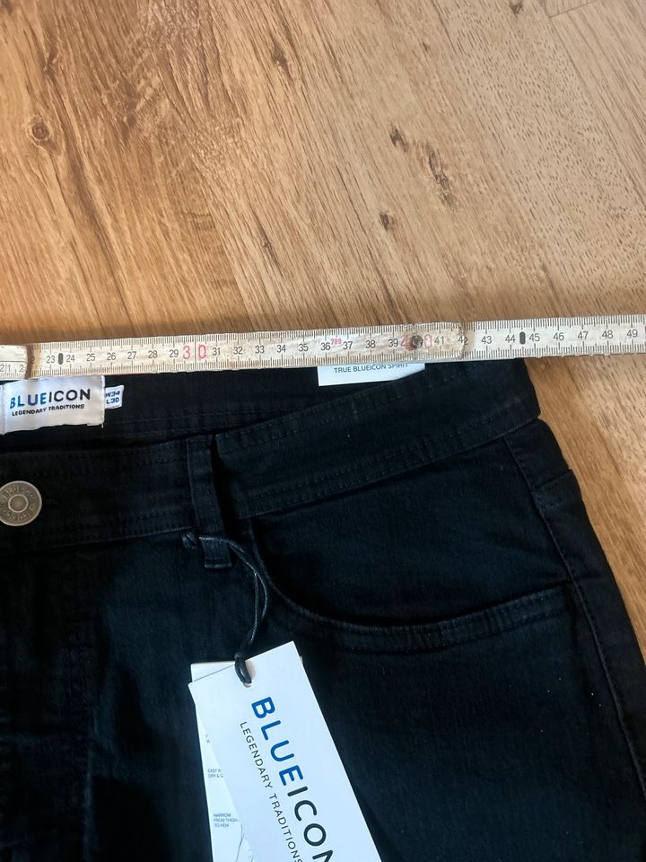 2 neue Jeans  für Herren 34/30 zusammen 20 Euro. in Molfsee