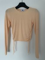 Shirt mit Raffung von Princess Polly Gr. 34 Nordrhein-Westfalen - Erwitte Vorschau