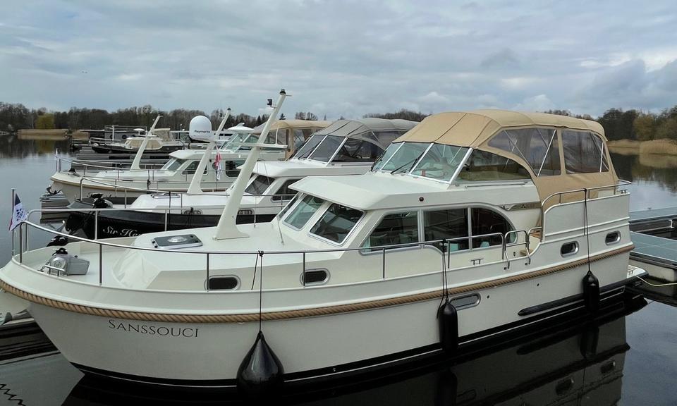 28.6. - 5.7. Charter Urlaub | Linssen Yacht| Potsdam Berlin Havel in Potsdam