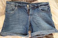 Jeansshorts von Okay, blue washed, Größe 40 Niedersachsen - Oldenburg Vorschau