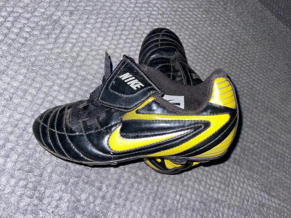 Nike fußballschuhe schwarz gelb sale