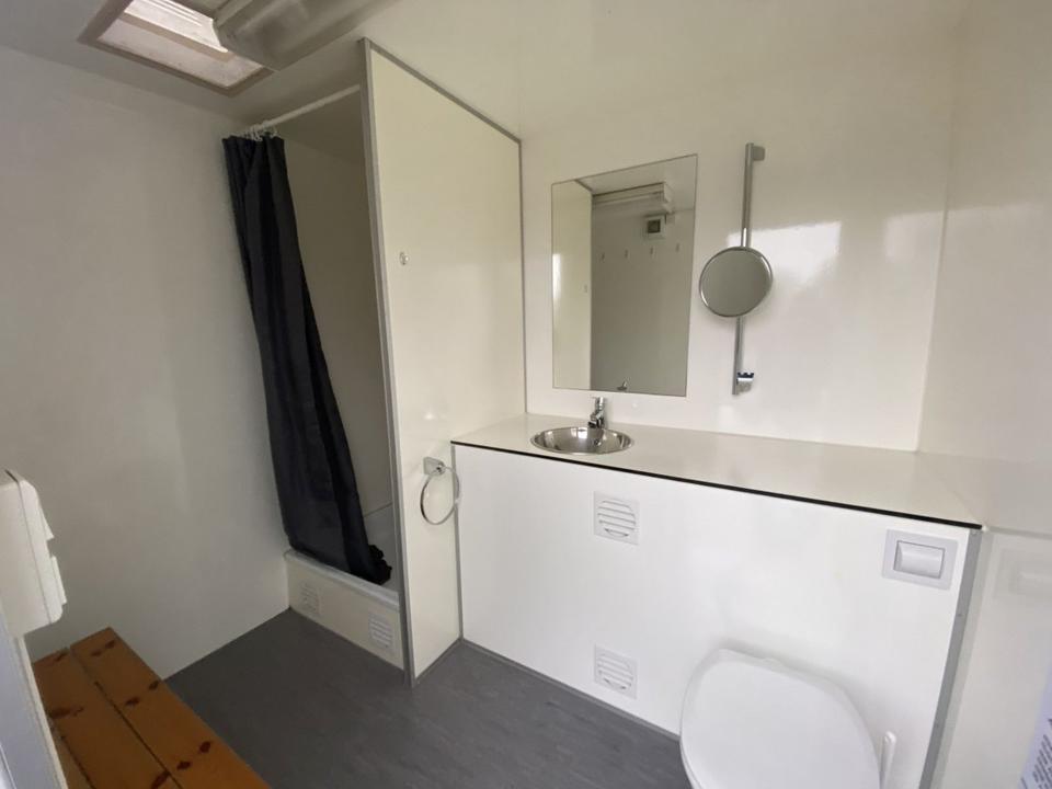 Das mobile Badezimmer I/ Badanhänger, mobile Dusche, mobiles Bad in Osnabrück