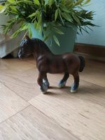 Schleich Shire Horse Wallach 13222 von 1993 Nordrhein-Westfalen - Lindlar Vorschau