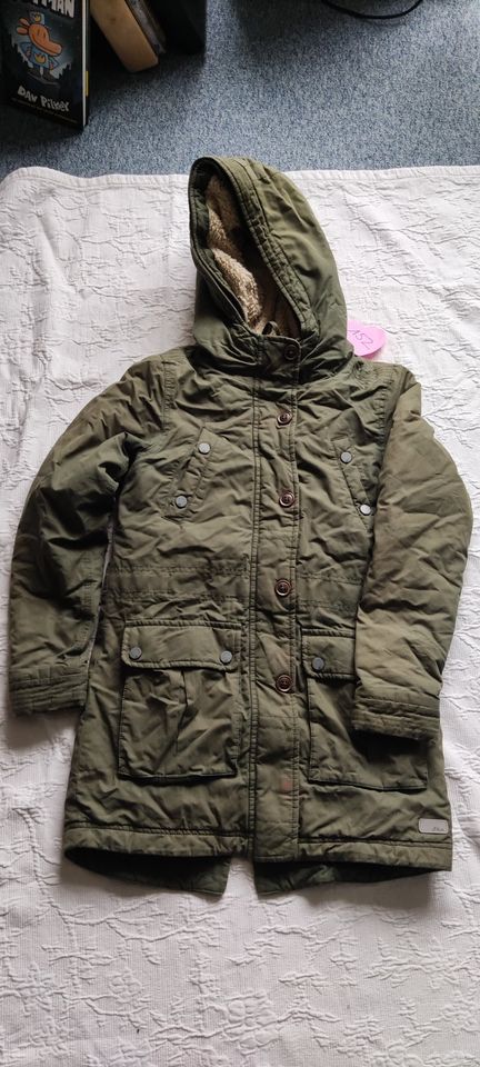 Winterjacke Mädchen s'Oliver Gr. 152 in Bodenheim