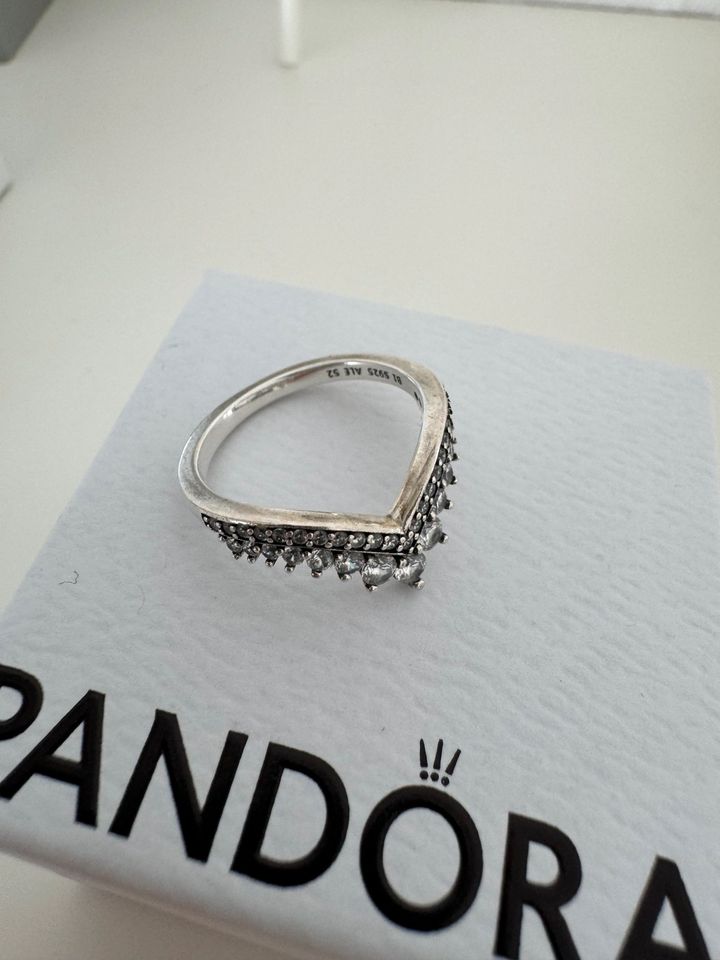 Pandora Ring gr.52 in Düren