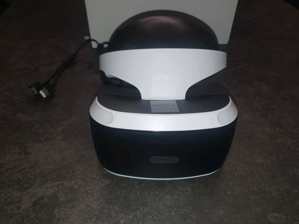 Sony Playstation 4 VR (CUH-ZVR1, Brille ohne Kamera) in Schwieberdingen