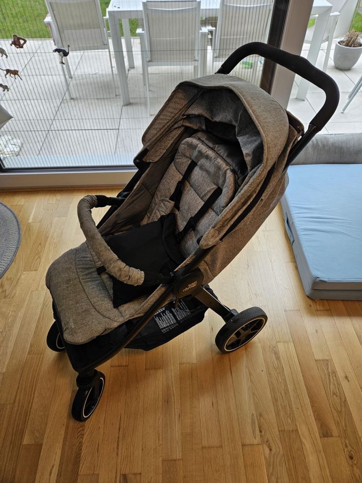 Britax Römer B-Agile M in Bad Schönborn