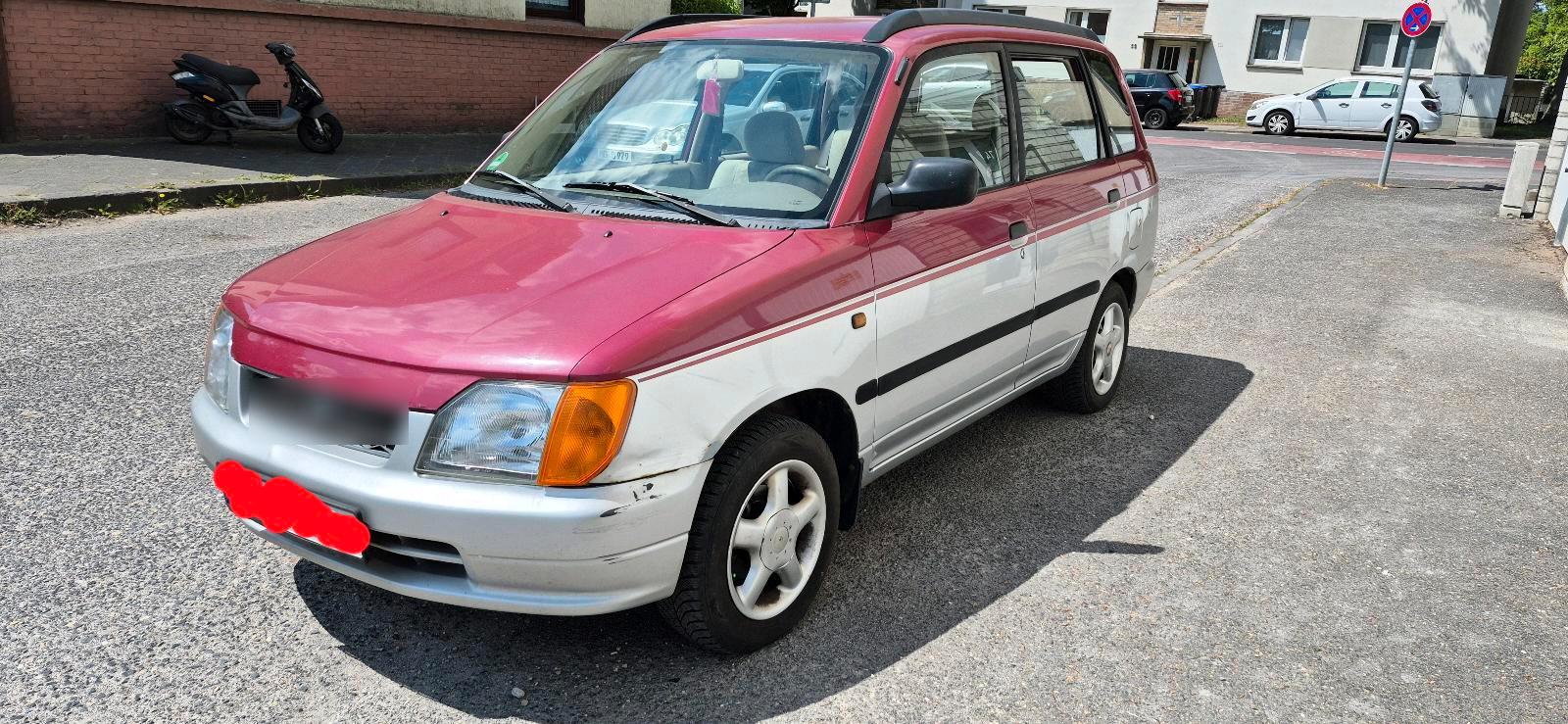 Abbildung des Autos Daihatsu Grand Move   TÜ…
