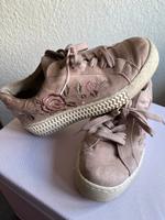 Sneaker mit Stickerei Wandsbek - Hamburg Wellingsbüttel Vorschau