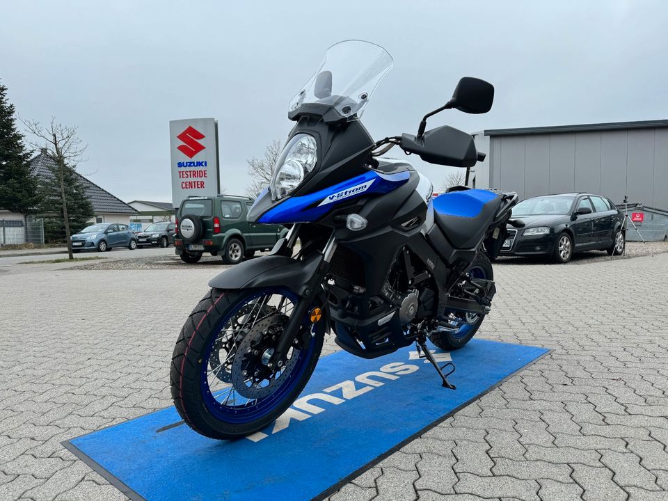 Böwadt-und-Hansen-229-Suzuki-DL-650-XT-V-Strom-weiss-blau in Handewitt