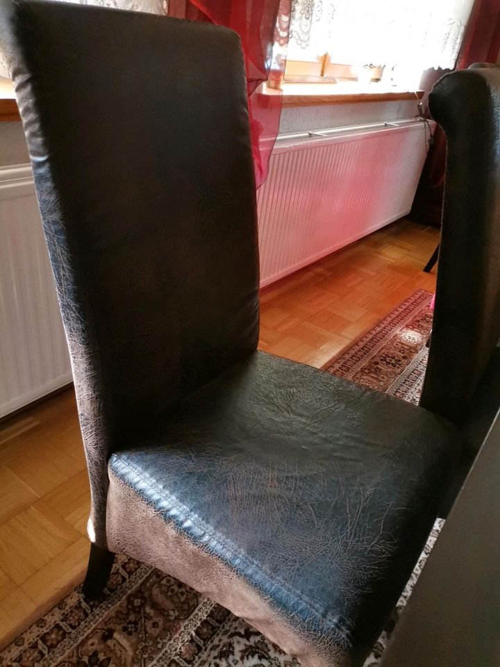Stühle, gut erhalten in Kitzscher
