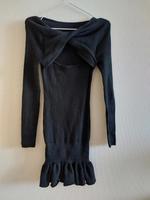Schwarzes Kleid mit besonderem Dekolleté Baden-Württemberg - Asperg Vorschau