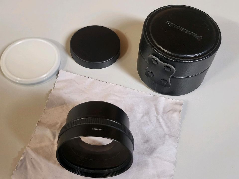 Wide Coversion Lens/ Weitwinkellinse-Converter/ Tasche in Esslingen
