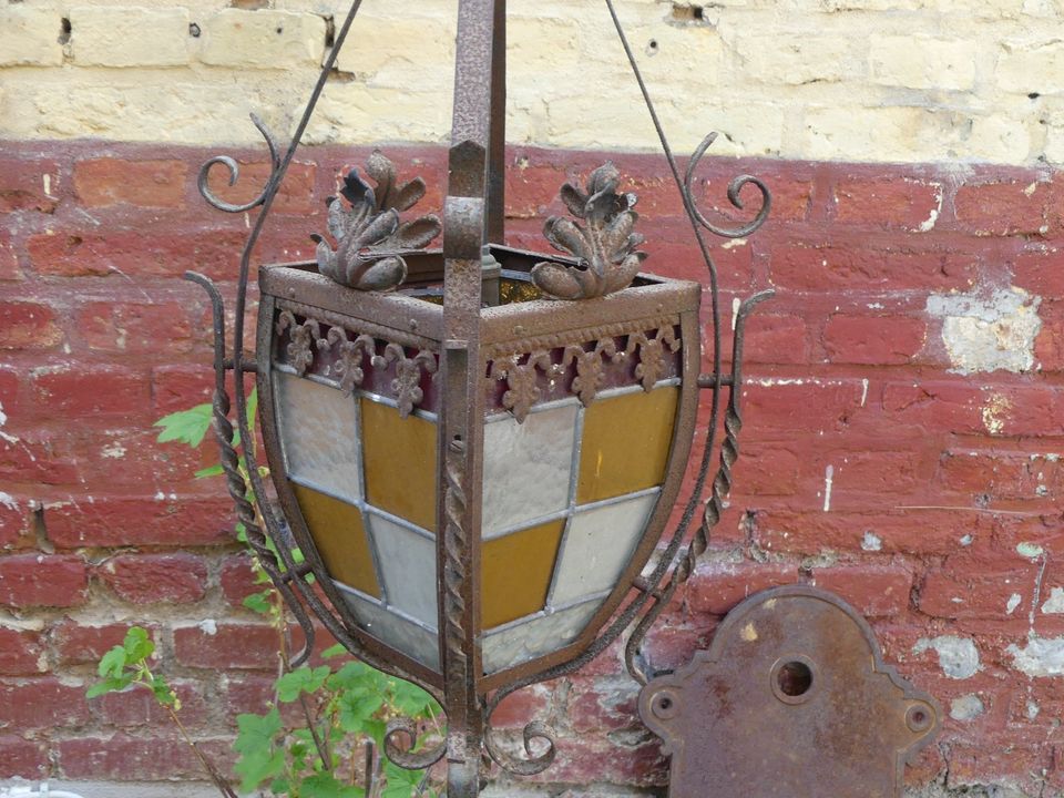 antiker Ausleger Lampenhalter Blumenampel Gusseisen - Frankreich in Wiesbaden