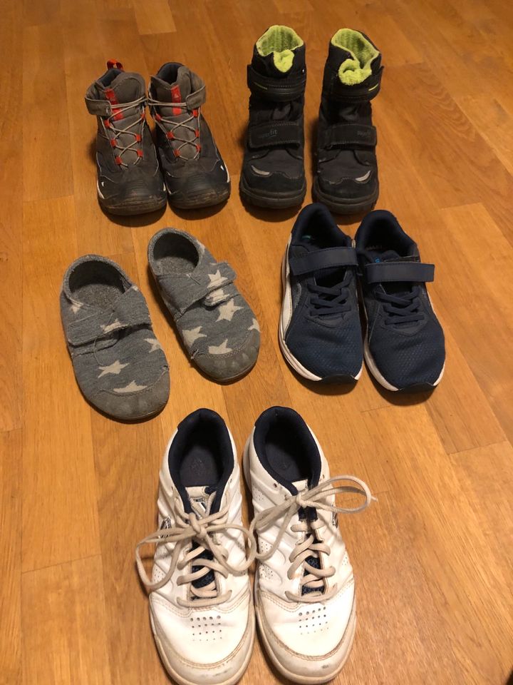 Schuhe Größe 33 (Superfit, K-Swiss, Living Kitzbühel, Puma, Quech in  Hannover - Döhren-Wülfel | Gebrauchte Kinderschuhe Größe 33 kaufen | eBay  Kleinanzeigen ist jetzt Kleinanzeigen