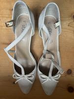 Beige Riemchen Pumps von S. Oliver in 41 Baden-Württemberg - Schriesheim Vorschau