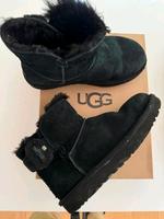 Buty UGG Mini Bailey Fluff Buckle Hessen - Neu-Isenburg Vorschau