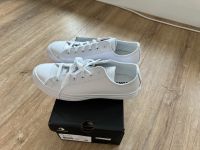 Unisex Chuck Taylor All Star Leather; Größe 41; Neu Bayern - Hohenlinden Vorschau