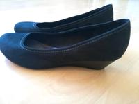 Pesaro Schuhe Damen Pumps 39 Keilabsatz ca. 3,5cm Hessen - Kassel Vorschau