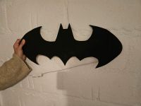 Selbstgemacht Wandlampe Batman aus Holz Nordrhein-Westfalen - Tönisvorst Vorschau
