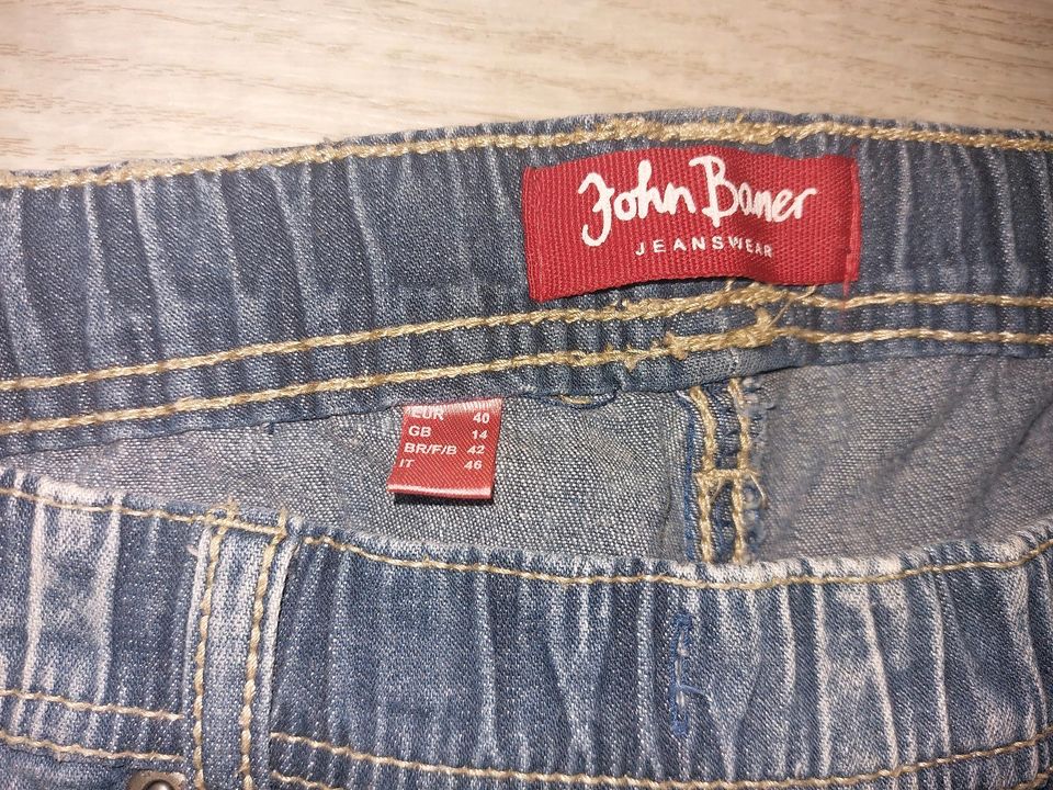 Damen jeans 3/4 ..Größe 40...john Baner in Frechen