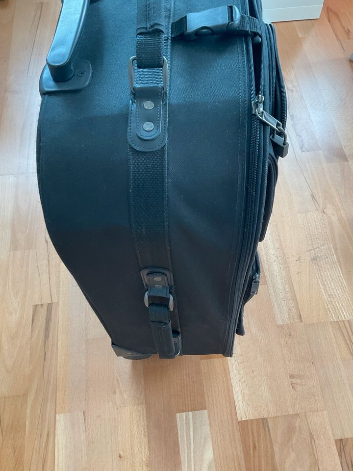 schwarzer Koffer, Reisetasche in Sigmaringen