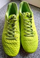 Fila, Fußballschuhe mit Noppen, Schuhe,Sportschule Größe 42 Sachsen - Chemnitz Vorschau
