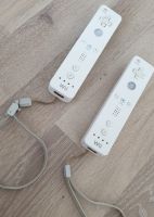 2x originale Wii Remote Controller mit Nunchucks Nordrhein-Westfalen - Marl Vorschau