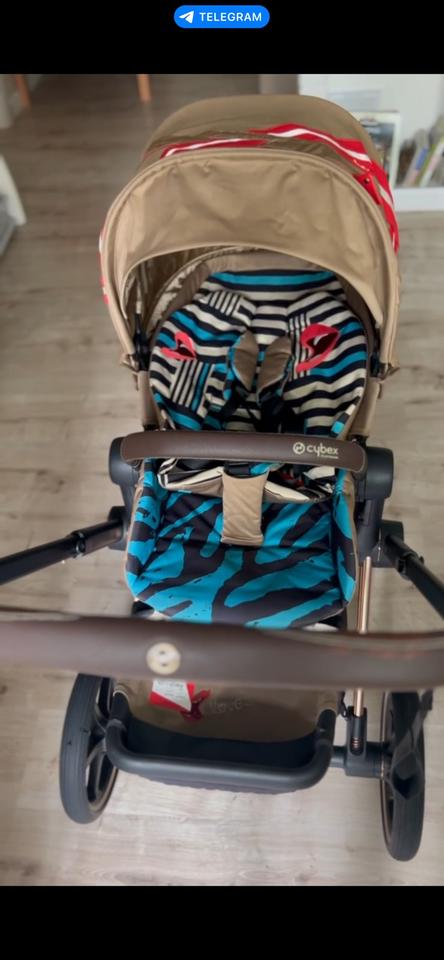Kinderwagen Cybex Platinum Priam Roségold One Love von Karolina K in Bremen