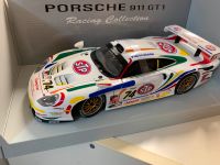 Modellauto Porsche 911 GT1 1998 Sebring STP  1:18 von UT Models Nordrhein-Westfalen - Paderborn Vorschau