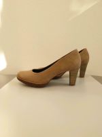 Pumps Highheel Plateau Leder Gr. 39 6 beige Niedersachsen - Lüneburg Vorschau