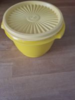 Tupperware VINTAGE Behälter mit Sonnendeckel ältere und rare Gelb Bayern - Gerbrunn Vorschau