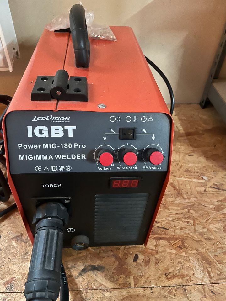 Power Mig-180 Pro Schweißgerät in Wustrow
