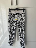 JUVIA Sweatpants ecru/schwarz/grau Leoprint Gr. XS NEU+Etikett‼️ Nordrhein-Westfalen - Kerpen Vorschau