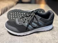 Biete Adidas Schuhe Gr. 44 1/2 Neuwertig Brandenburg - Zossen Vorschau