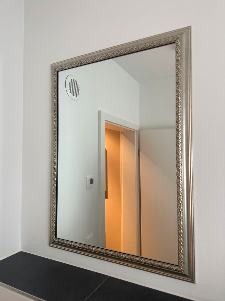 Wunderschöner Spiegel von KARE Design in Zirndorf