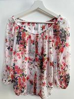 VILA Bluse bunt mit Blumen transparent - S Hessen - Großkrotzenburg Vorschau