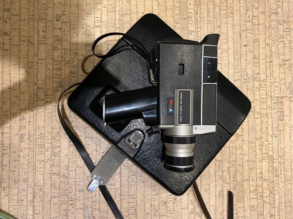 Canon Auto Zoom 518 VS Super 8 in Nübbel