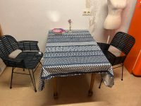 2 Stühle aus Rattan esszimmer stuhl schwarz blau grau esstisch Frankfurt am Main - Rödelheim Vorschau