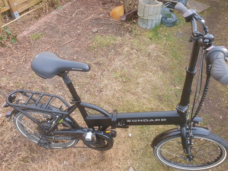 eBike Zündapp Z101 Kompakt-/Faltrad 20 Zoll, Unisex-Rad in Gifhorn