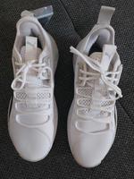 Puma Sportschuhe  gr. 39 " NEU " Niedersachsen - Sande Vorschau