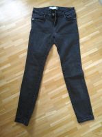 Zara / Denim Kinderjeanshose, Gr. 36 / 140 München - Ramersdorf-Perlach Vorschau