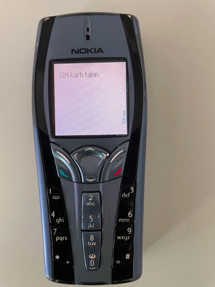 Nokia 7250 Farben Knopf Handy mit Kamera in Garbsen