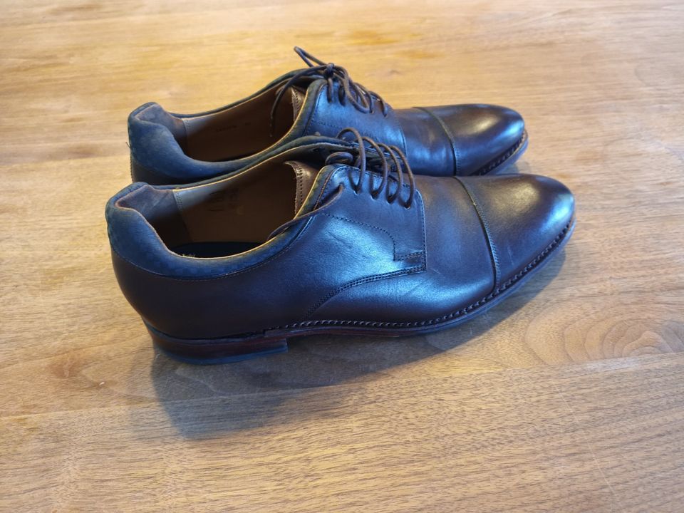 Herrenschuhe Gordon & Bros Gr. 42 in Mettmann