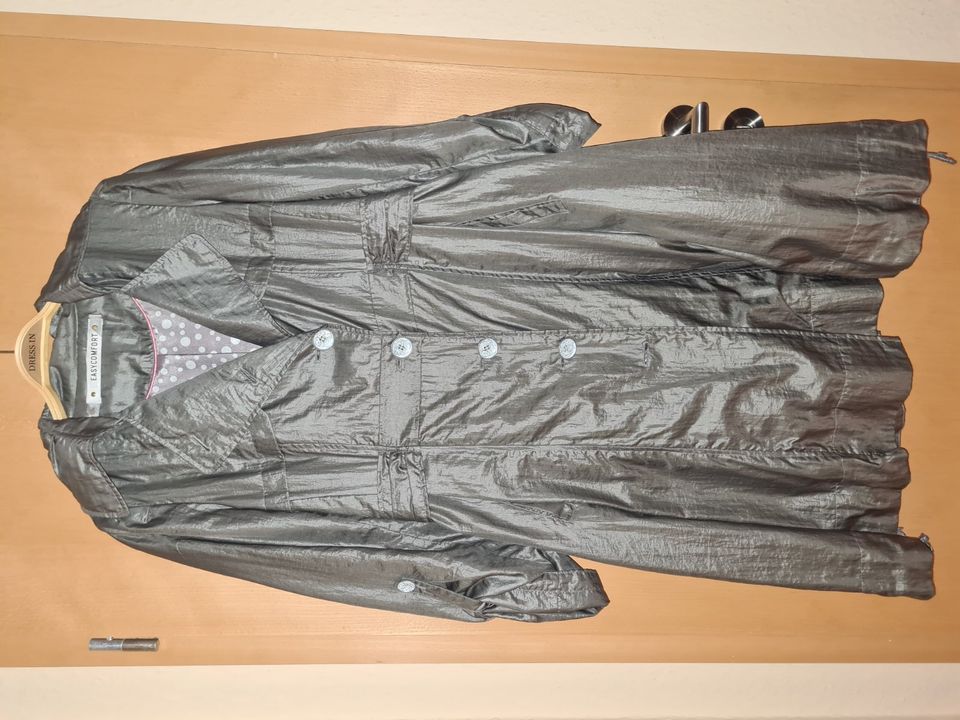 NEUw*  Regenjacke Parka EASY COMFORT Gr. 38. Sehr guter neuwer in Berlin