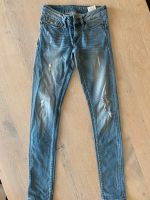 Jeans, destroyed Look, Garcia, 26/32 Niedersachsen - Gifhorn Vorschau