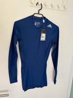 Adidas Trikot T-Shirt XS S Techfit TF Chill blau Royal blau Neu Nordrhein-Westfalen - Brilon Vorschau
