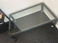 Glastisch mit Metall Gerüst und Gebrauchsspuren Essen - Schonnebeck Vorschau